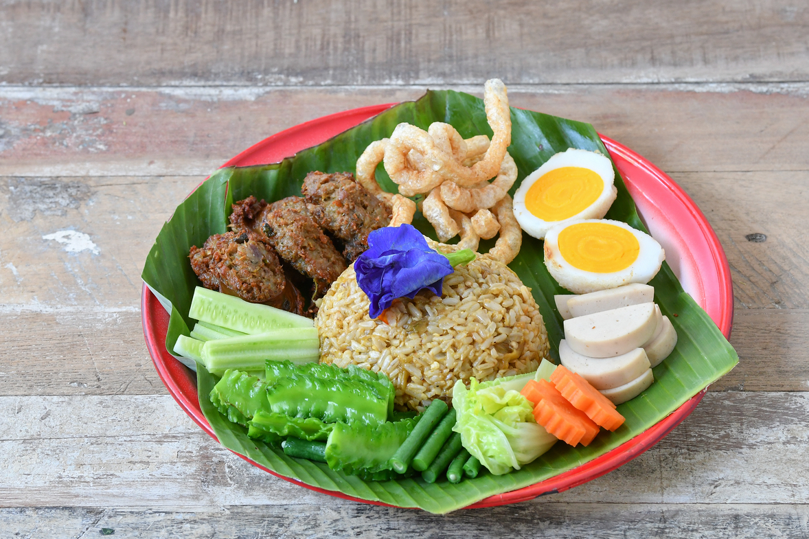 ร้าน จินเจอร์ ฟาร์ม คิทเช่น สีลม เอดจ์